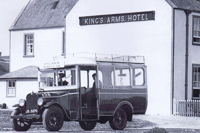 Circa 1933 - Dunvegan bus waiting at Kings Arms Hotel, Kyleakin.