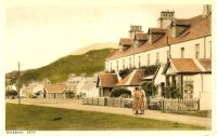 Circa 1930. The Kings Arms Hotel.