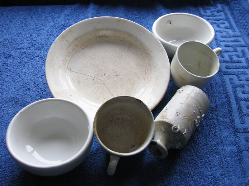 Crockery retrieved from the wreck of the Port Napier