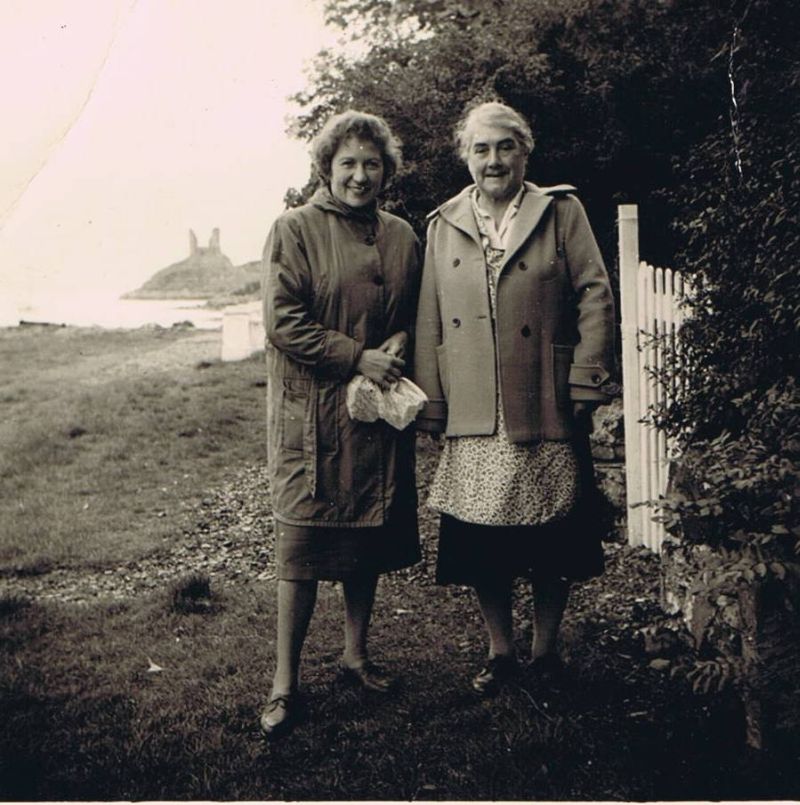On the right is Maggie MacAskill (Ann Danskin's auntie) with possibly one of her bed and breakfast guests outside Kyle View, Kyleakin