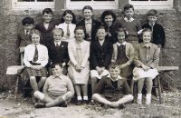 Kyleakin Public School - Big Room - 1953 - Coronation year
Back row: Donald Robertson, John Macrae, Anna Belle Robertson, Flora Maclean, Pamela Smith, Donald John Maclaine, Hector Grant
Middle row: Marie Macpherson, Ann Grant, Freda Short, Katherine Barrie, Margaret Maclaine, Joan Macpherson
Front row: Ian Macrae, James Graham.