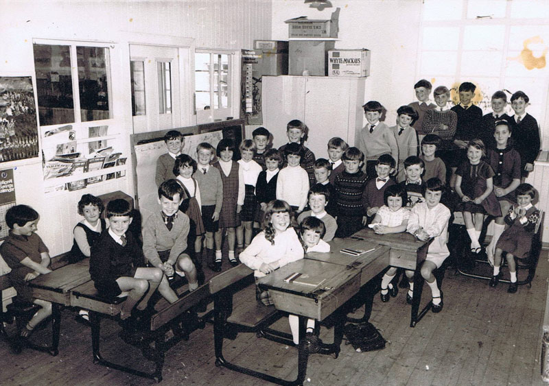 1967 ish Kyleakin Old Primary School:
Left to right:  Donalda Nicolson, Margaret Robertson, Donnie Ross, William MacKinnon, Morag MacLeod, John Macrae, Neil MacInnes, Greta MacLeod, Marie MacInnes, Neil Taylor, Christine Morrison, David Taylor, Margaret MacKay, Ronald Reid, John Reid, Michael Taylor
Standing to the right of the cabinet , Roderick Robertson, Peter Robertson, Charles Reid, Rory MacLeod, Alec MacLeod, Ian MacKinnon, Robin Graham, in front of Roderick - Jonathan Macrae, Hamish Graham, Morag Urquhart, Debra MacLeod (sitting), Barbara Macrae, Janette Ross (sitting far right)
Sitting from left to right:  Sheila Urquhart, Ellen Robertson, Sandra Macrae, Kathleen MacLean, Karen MacLeod