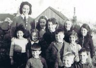 Kyleakin Public  School - Wee Room - circa 1948 - Teacher Johan Montgomery
Back row: Mary Ross, Donald John Maclaine, Mary Ellen Macintosh, Anna Belle Robertson
Middle row: Pamela Smith, Joan Macpherson, Ian Macrae, Ishbel Henderson
Front row: Hector Grant, Bruce Dargavel, John Macrae.